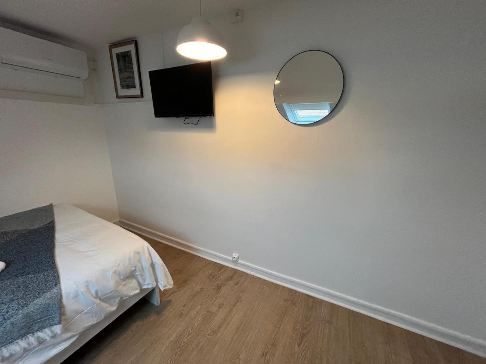 Chambre Tout Confort Hotell Limay Rum bild